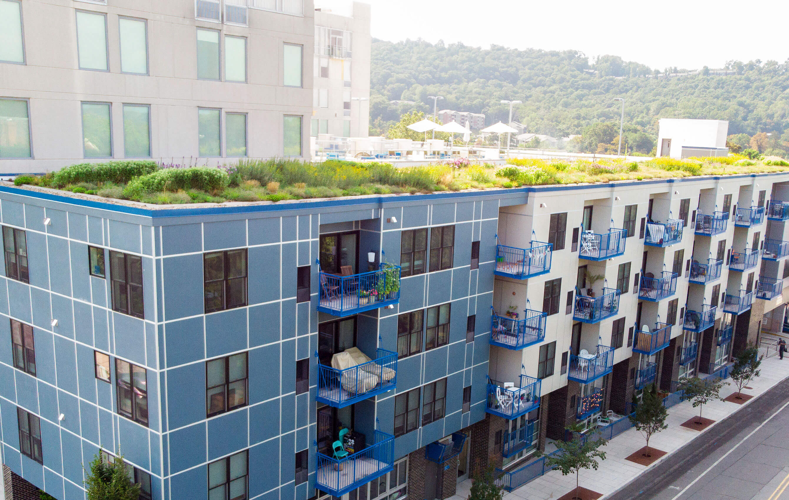 Apartments with garage near me